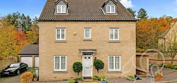 5 bedroom detached house for sale