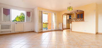 Appartement  à vendre, 3 pièces, 2 chambres, 84 m²