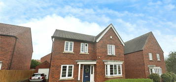 4 bed detached house to rent