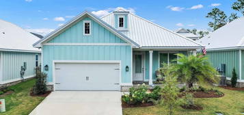 2542 Bienville Ave, Gulf Shores, AL 36542