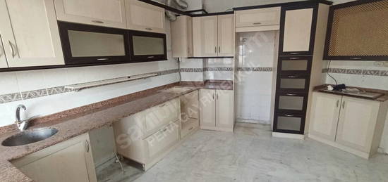 KARATAŞ ŞAHİNTEPE MERKEZDE 3+1 KİRALIK DAİRE