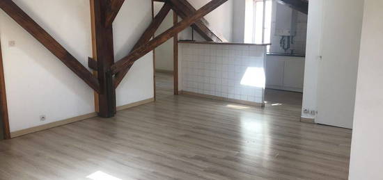 Appartement T3 place Saint Roche