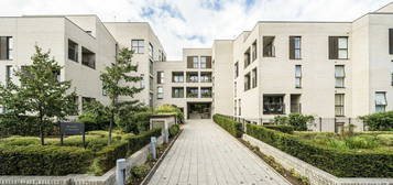 Maisonette for sale in The Avenue, London NW6