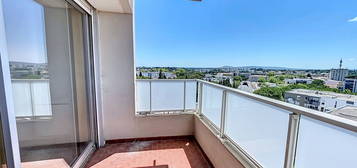 Appartement T2 de 42m2 avec balcon et place de parking