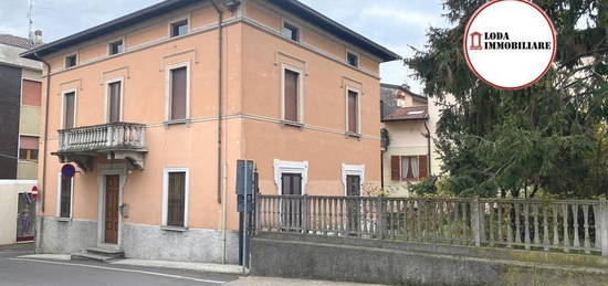 Villa unifamiliare via Cesare Battisti 2, Pontoglio