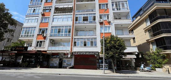 SATILIK 3+1 D.C SADIK AHMET CADDESİNDE ASANSÖRLÜ ÖN CEPHE KAT 1