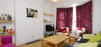 Property to rent in Holdsworth Street, Plymouth PL4