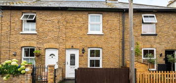 2 bed terraced house for sale