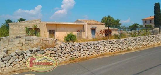 Masseria in vendita in contrada Quartarella s.n.c