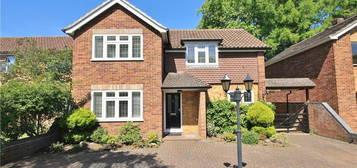 3 bedroom detached house