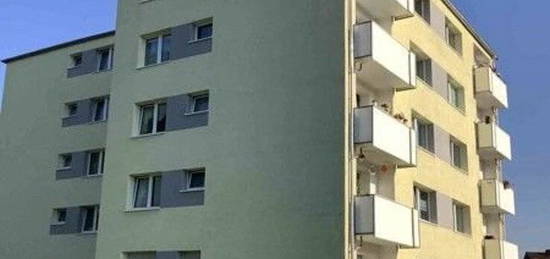 Einzugsbereite 3 Zimmer mit Balkon in sehr ruhiger Wohnlage