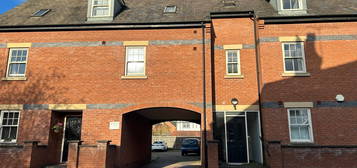 Flat to rent in Camp Street, Derby DE1