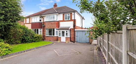 3 bed semi-detached house for sale