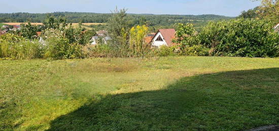 2-Zimmer-Wohnung mit herrlichem Ausblick in ruhiger Lage