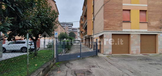 Quadrilocale via Saverio Altamura, Buon Pastore - Parco Amendola, Modena