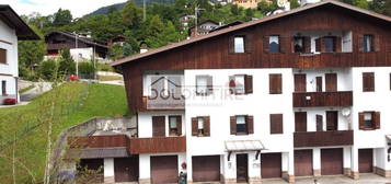 Trilocale buono stato, secondo piano, Centro, Domegge di Cadore