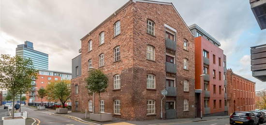 Flat to rent in Krupa Building, Sharp Street, Manchester M4