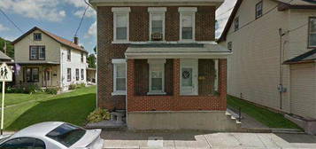 129 Washington St, Bath, PA 18014