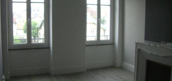 F3 APPARTEMENT location nancy