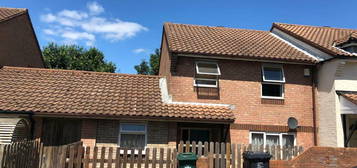 4 bedroom semi-detached house