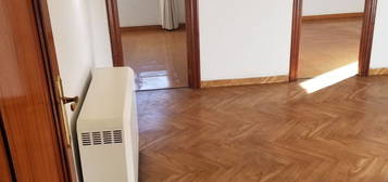 Piso en venta en  Casas de Viesgo 3 4 izq, 3