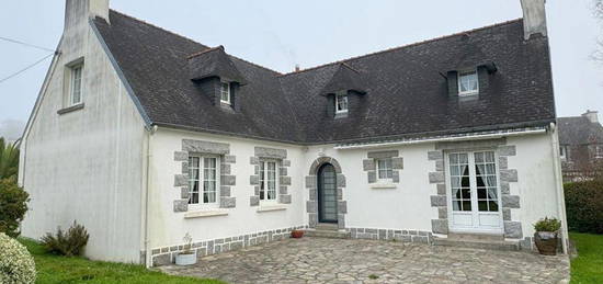 Maison 1 étage  à vendre, 7 pièces, 5 chambres, 138 m²