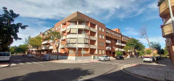 Piso en calle Gil González Dávila en Tejares -Chamberí - Alcades, Salamanca