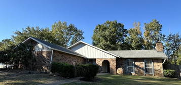 2862-160-2 Royal Oak Dr, Clinton, MS 39056