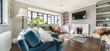 Flat for sale in Leigham Court Road, London SW16