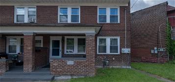1660 Laketon Rd, Pittsburgh, PA 15221