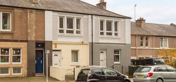 3 bed flat for sale