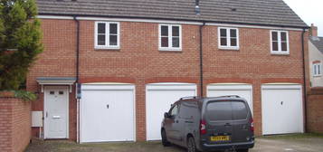 2 bed flat to rent