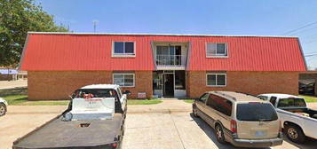 106 South 2nd Street, Medford, OK 73759