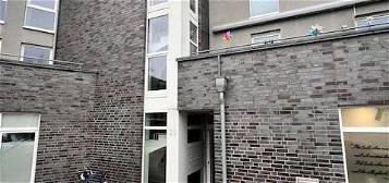 Seniorengerecht und barrierefrei: 2 Zimmer-Wohnung, in zentraler Lage in St. Tönis