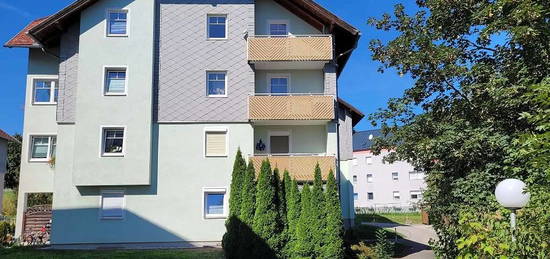 3-Zimmer-Whg. in Gmunden ** inkl. ZWEI großzügigen Tiefgaragenplätzen ** Balkon ** Kaminanschluss vorhanden