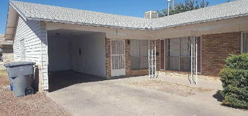 8633 Mettler Dr #AB, El Paso, TX 79925