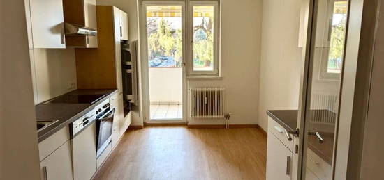 Frisch renovierte Wohnung am Berliner Ring, Graz 86m², € 1.100 inkl. BK u Heizung