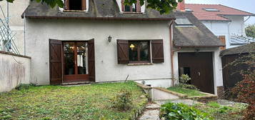 Maison - Jardin - Garage - Maisons-Laffitte - Proche centre et transports