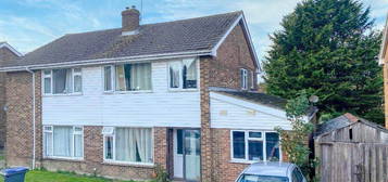 5 bedroom semi-detached house