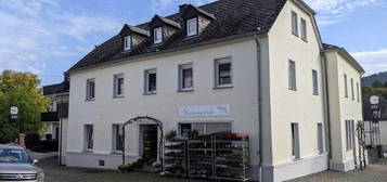 4-ZKBB-Wohnung, 98 m², 1.OG, in 54346 Mehring / Mosel, ab sofort