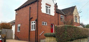 Semi-detached house to rent in Croft Street, Pudsey LS28