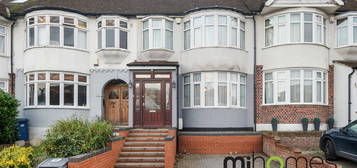 3 bed terraced house for sale