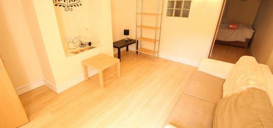 1 bedroom ground floor flat