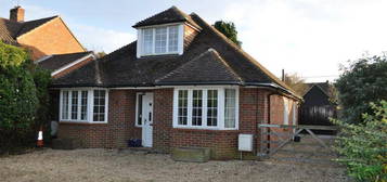 3 bedroom detached house