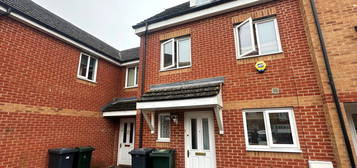 Property to rent in Richmond Meech Drive, Kennington, Ashford TN24