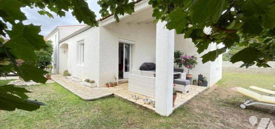 Maison  à vendre, 5 pièces, 4 chambres, 120 m²