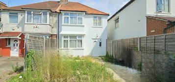 4 bed semi-detached house for sale