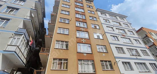 Demetlale'de Metro Yakını Full Eşyalı Yapılı Kiralık 3+1 Daire