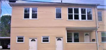 1790 Cranston St Unit 2, Cranston, RI 02920