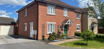 4 bed detached house to rent